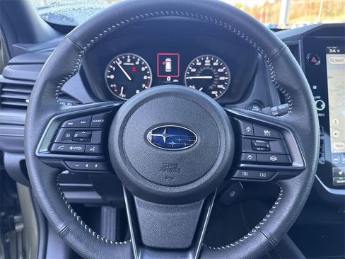 Used 2025 Subaru Forester Limited image 19