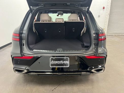 New 2026 Genesis GV70 3.5T Sport Prestige AWD/4WD image 23
