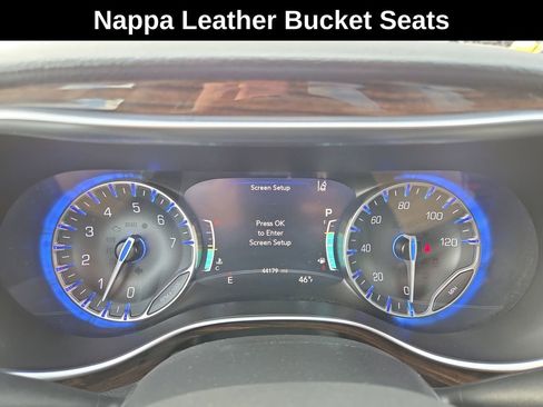 Used 2024 Chrysler Pacifica Limited image 22