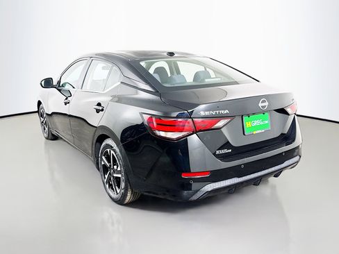 Used 2024 Nissan Sentra SV image 7