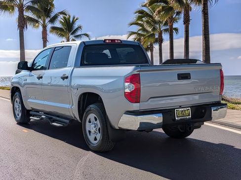 Used 2018 Toyota Tundra SR5 w/ SR5 Upgrade Package RWD image 7