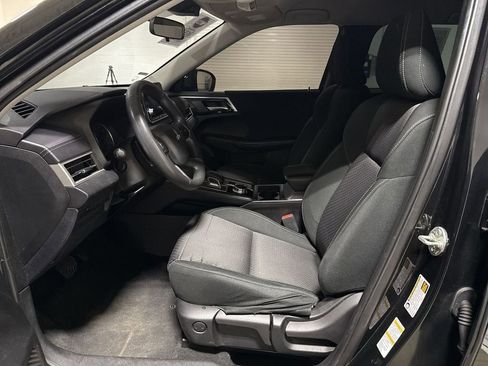 Used 2022 Mitsubishi Outlander ES image 19