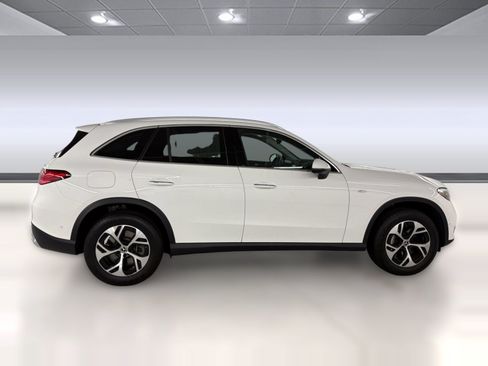 Certified 2025 Mercedes-Benz GLC 350e 4MATIC image 8