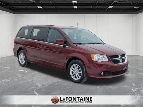 Used 2018 Dodge Grand Caravan SXT image 7