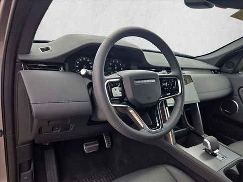 Used 2026 Land Rover Discovery Sport Landmark AWD/4WD image 10