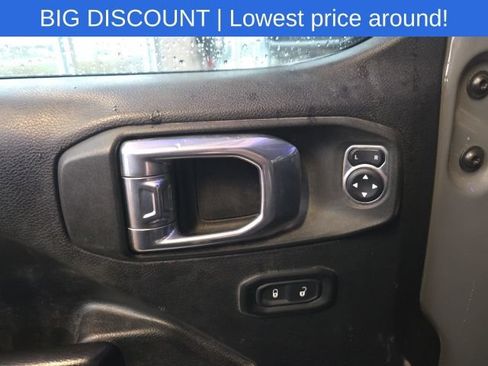 Used 2021 Jeep Gladiator Sport AWD/4WD image 12