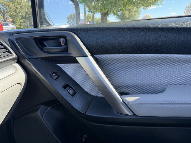 Used 2018 Subaru Forester 2.5i Premium w/ All-Weather Package AWD/4WD image 36