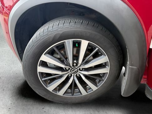 Used 2022 Nissan Pathfinder Platinum w/ Cargo Package FWD image 44