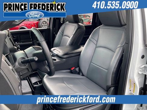 Used 2024 RAM 3500 Tradesman w/ Convenience Group image 23