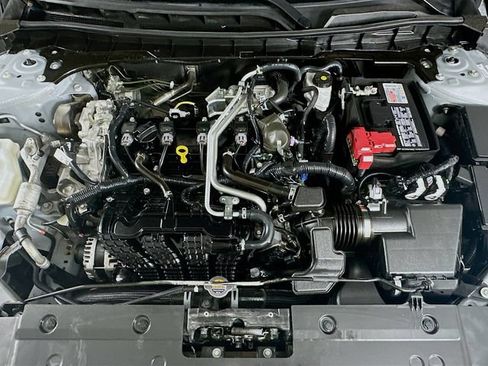 Used 2024 Nissan Altima 2.5 S FWD image 28