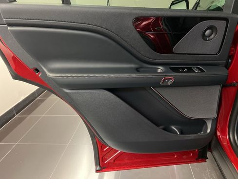 New 2026 Lincoln Aviator Reserve image 37