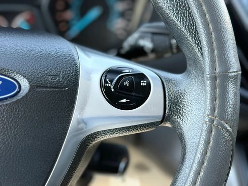 Used 2015 Ford Escape SE FWD image 33