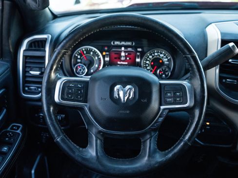 Used 2019 RAM 2500 Laramie w/ Night Edition AWD/4WD image 12