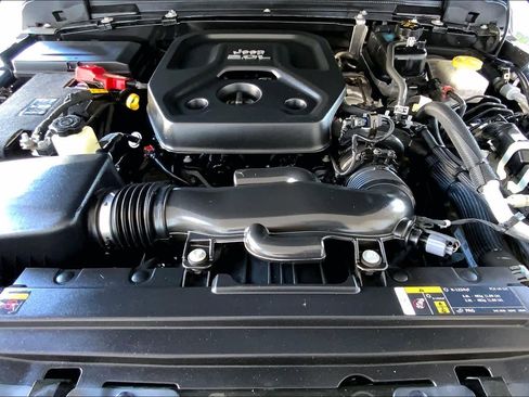 Used 2021 Jeep Wrangler Unlimited Sport w/ Sun And Sound Package image 30