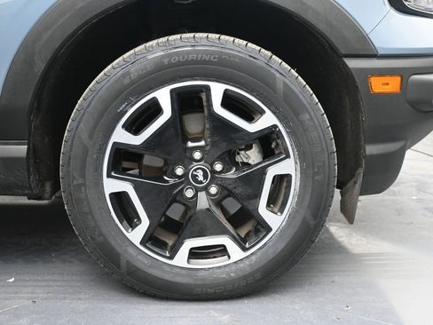 Used 2024 Ford Bronco Sport Outer Banks w/ Tech Package AWD/4WD image 37