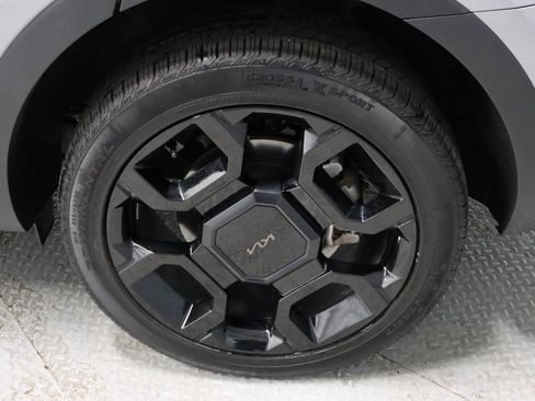 Used 2025 Kia Sorento SX image 21