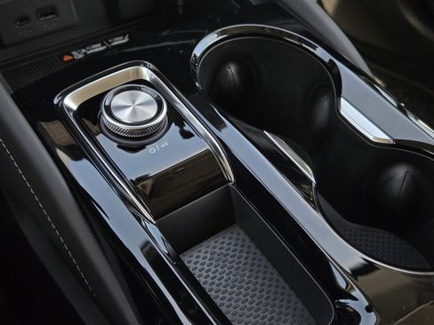 New 2026 Buick Envision Avenir image 14