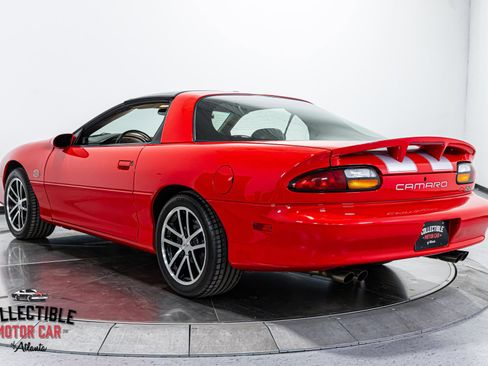 Used 2002 Chevrolet Camaro Z28 w/ SS Performance/Appearance Pkg image 16