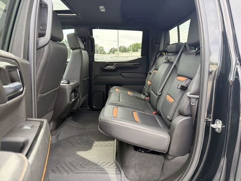 Used 2023 GMC Sierra 1500 AT4 w/ AT4 Premium Package AWD/4WD image 31