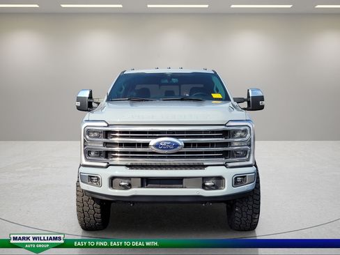 Used 2024 Ford F250 Limited w/ FX4 Off-Road Package AWD/4WD image 9