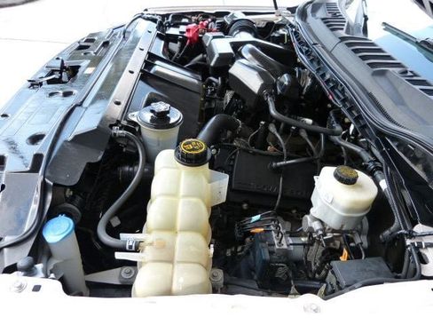 Used 2019 Ford F250 XL w/ Power Equipment Group image 10