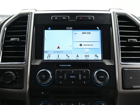 Used 2018 Ford F250 Lariat w/ Lariat Ultimate Package image 28