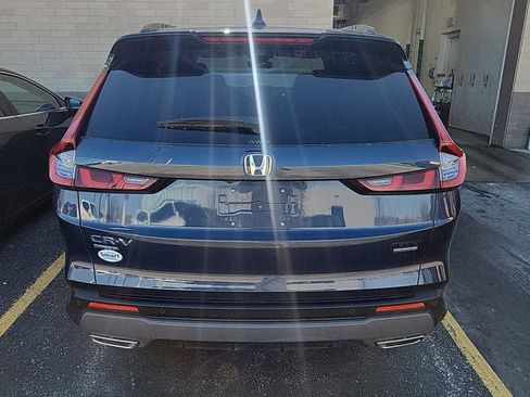 Used 2025 Honda CR-V Sport Touring image 5