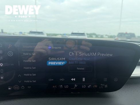 Used 2025 Buick Enclave Avenir w/ Super Cruise Package AWD/4WD image 24