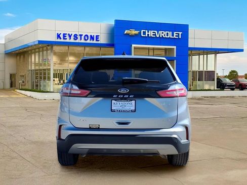 Used 2024 Ford Edge SEL AWD/4WD image 6