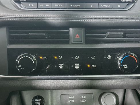 Used 2025 Nissan Rogue S FWD image 23