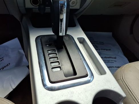 Used 2008 Mercury Mariner Premier AWD/4WD image 21