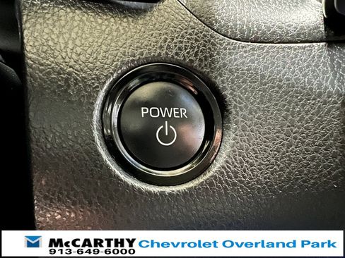 Used 2025 Toyota Camry LE image 18