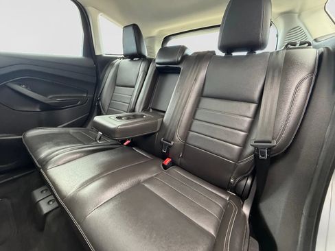 Used 2013 Ford C-MAX SEL FWD image 17