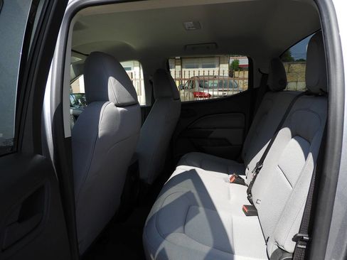 Used 2022 Chevrolet Colorado W/T w/ WT Convenience Package AWD/4WD image 23