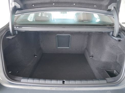 New 2026 BMW 740i w/ Premium Package RWD image 31
