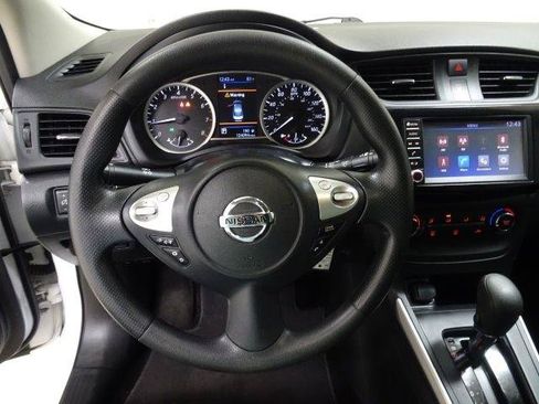 Used 2019 Nissan Sentra S w/ Appearance Package FWD image 18