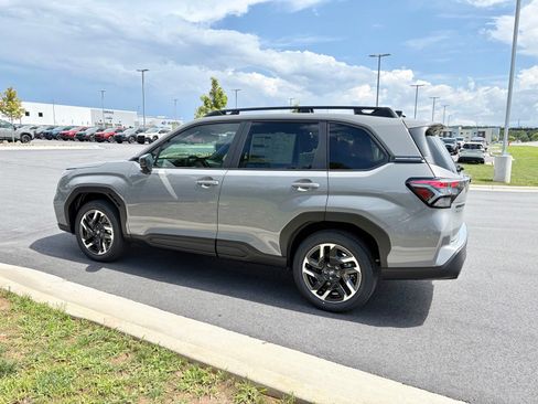 New 2026 Subaru Forester Premium AWD/4WD image 5