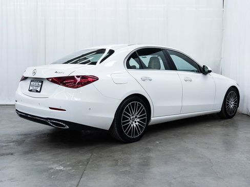 Used 2025 Mercedes-Benz C 300 4MATIC Sedan image 6