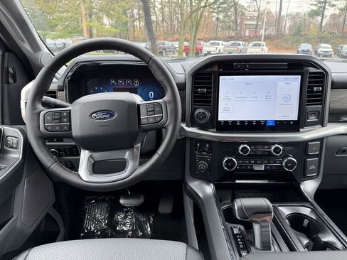 New 2025 Ford F150 Lariat w/ Equipment Group 501A Mid image 44