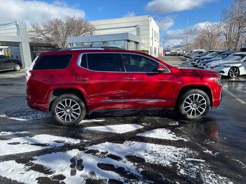 Used 2023 GMC Acadia Denali w/ Denali Technology Package image 8