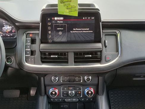 Used 2023 GMC Yukon XL AT4 image 23