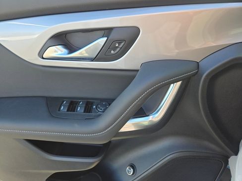 New 2025 Chevrolet Blazer LT w/ Convenience Package image 9