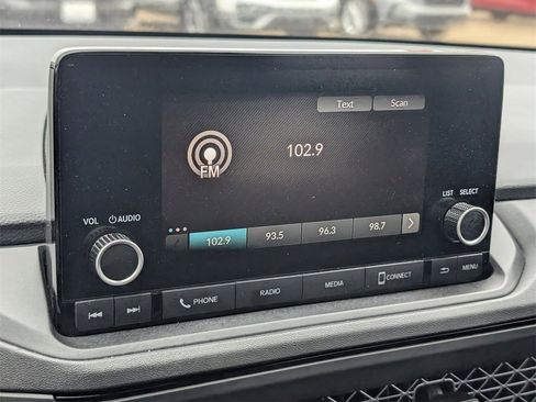 Certified 2023 Honda Accord EX image 15