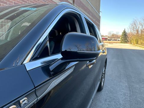 Used 2024 Lincoln Aviator AWD image 11