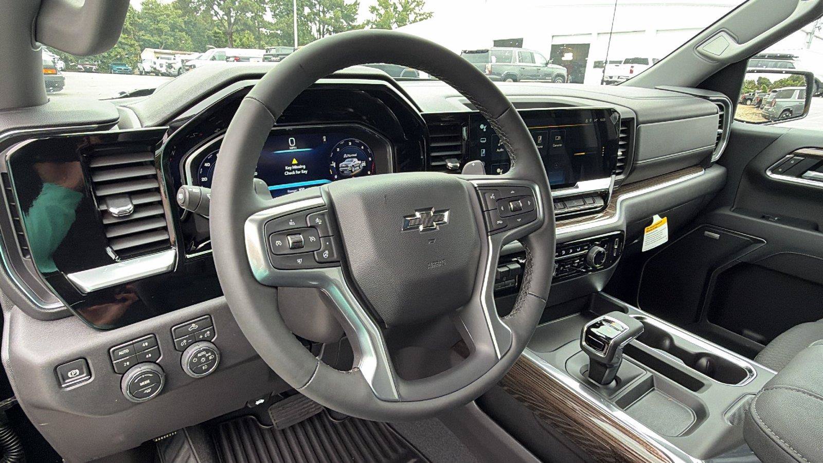 New 2026 Chevrolet Silverado 1500 RST w/ Convenience Package II AWD/4WD image 20