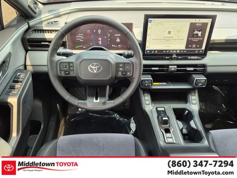 Used 2026 Toyota RAV4 XSE w/ Panoramic Sun Roof Package AWD/4WD image 31