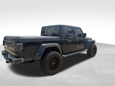 Used 2022 Jeep Gladiator Sport AWD/4WD image 9