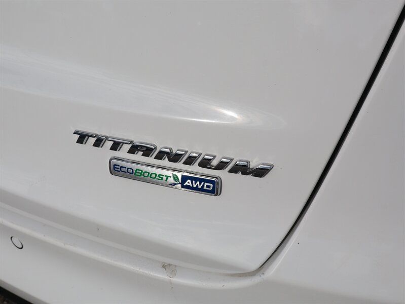 Used 2020 Ford Fusion Titanium AWD/4WD image 12