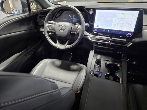 Used 2025 Lexus RX 350 Premium image 19
