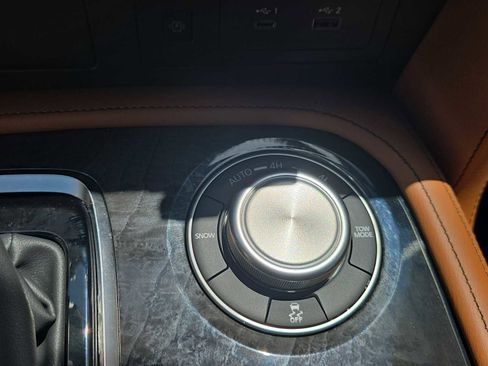 Certified 2024 INFINITI QX80 Sensory AWD/4WD image 22